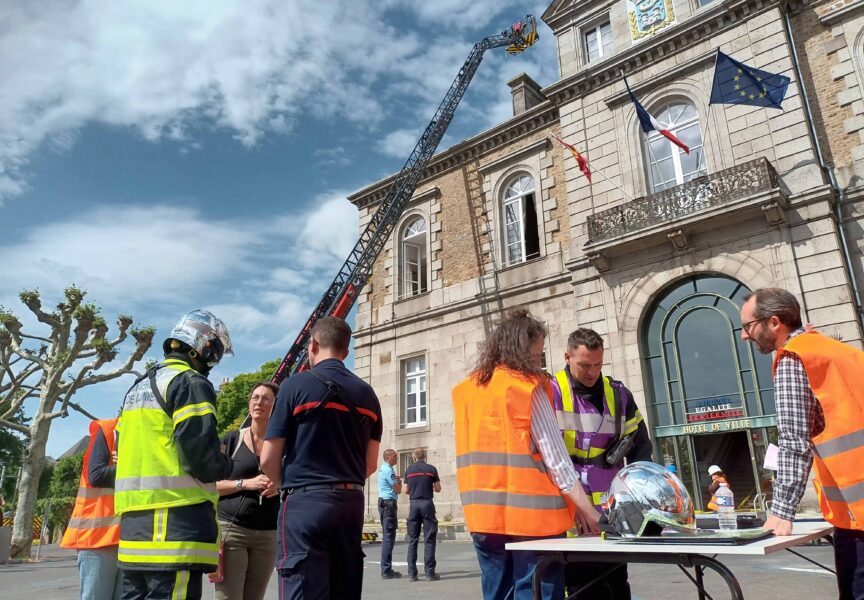 Exercice du Plan de Sauvegarde des Biens Culturels à la bibliothèque patrimoniale d'Avranches