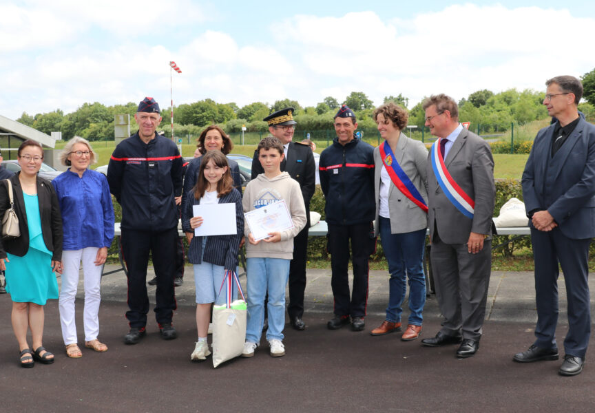 Cérémonie de remise des chasubles et des diplômes aux cadets de la sécurité