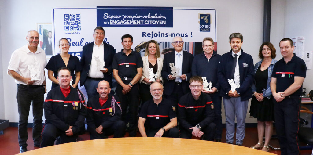 Signature de conventions entre le SDIS de la Manche et des employeurs publics et privés du département dans le cadre de la mise à disposition de salariés ou d’agents sapeurs-pompiers volontaires